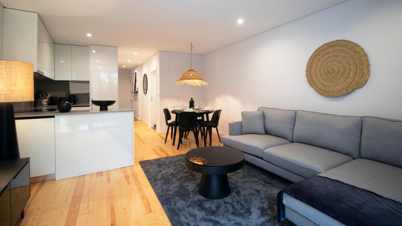 Premium 2br Flat Near Santa Catarina By Lovelystay Oporto